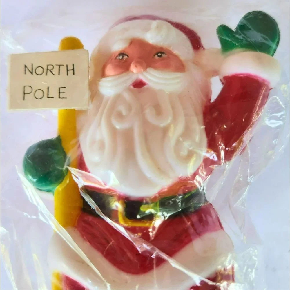 3 Vintage J.S.N.Y. Co. Plastic Santa Elves Christmas Shelf Sitter Stocking Hooks